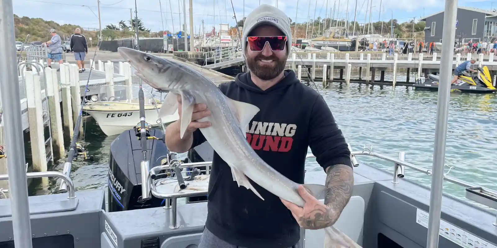 How To Catch Gummy Sharks - Best Pro Fishing Tips